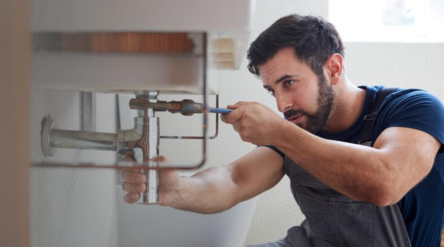 Expert burst pipe repair services in Linden, NC
